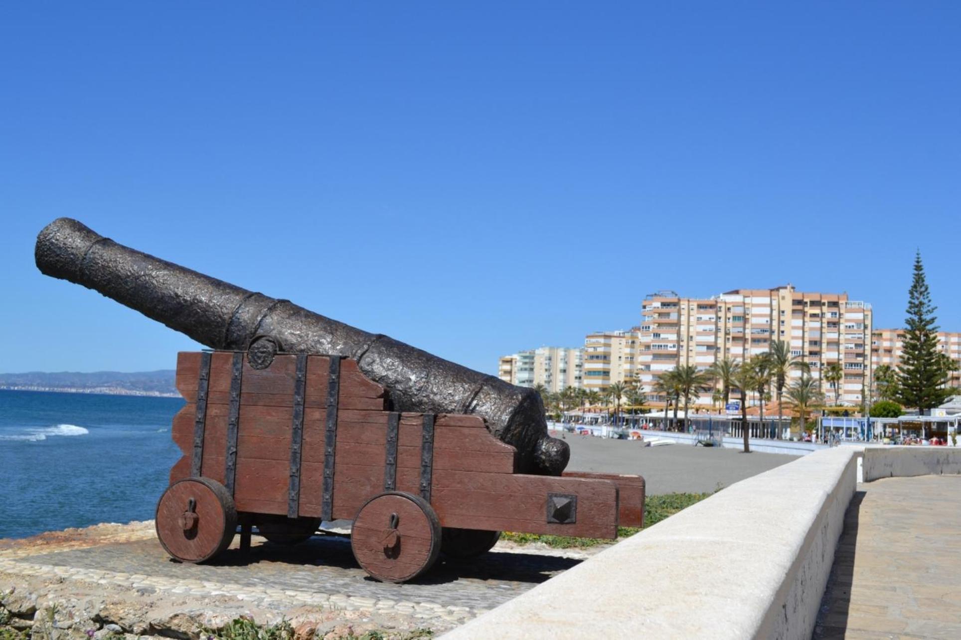 Front On Costa Apartament Torrox