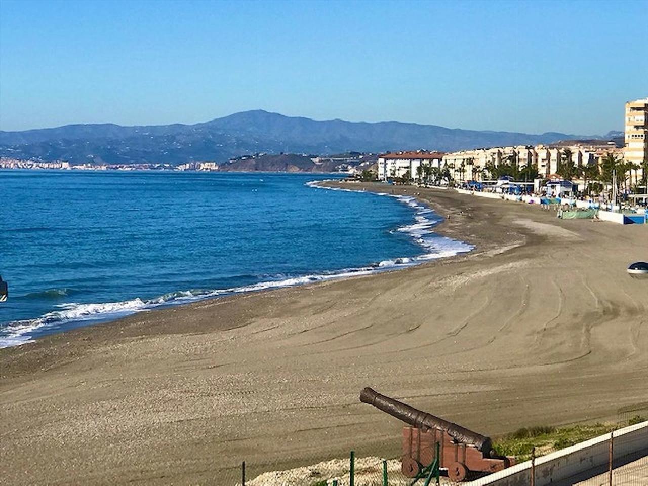 Front On Costa Apartament Torrox